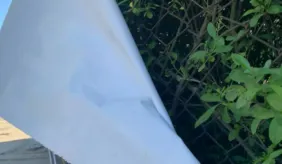uszkodzony baner