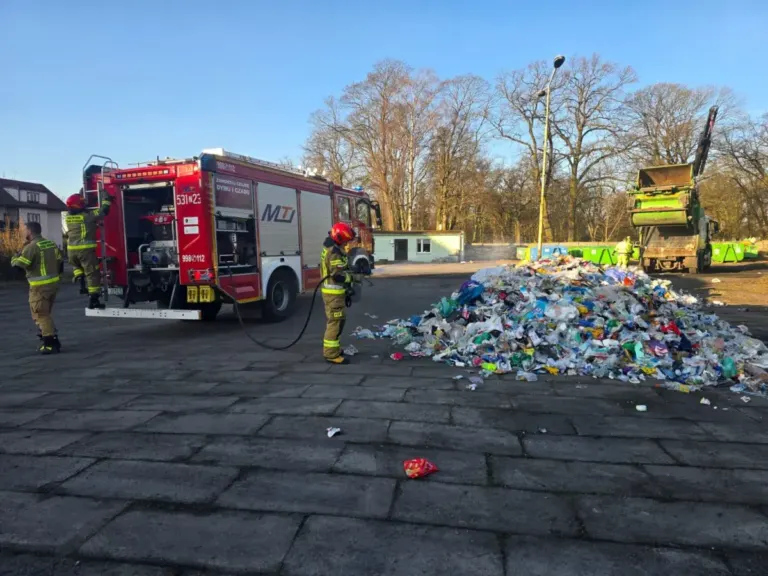 pożar śmieciarka