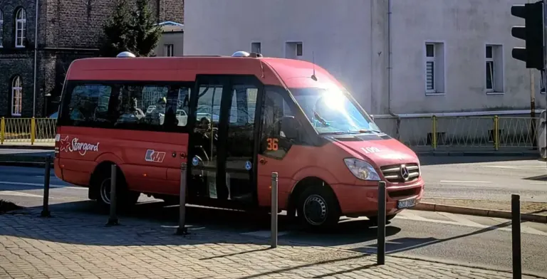 autobus ogrody