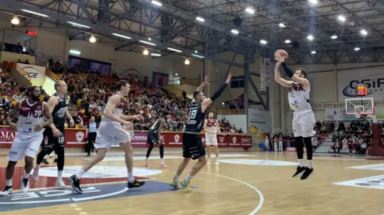 spójnia decka play off