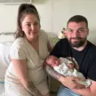 Julian Malinowski pierworodny syn Nikoli i Bartosza z Dobropola urodził się 5 maja 2026 roku (3480 g, 55 cm) o godzinie 12.17.
