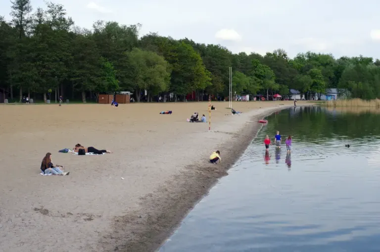 Miedwie plaża