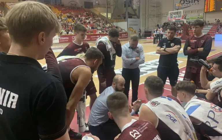 spójnia play off